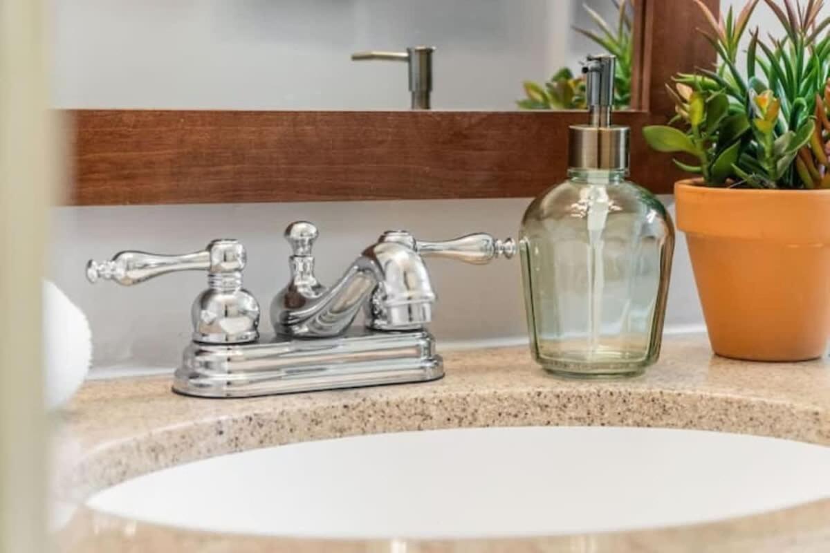 The Campbell Carriage House Apartment Clarksville Bagian luar foto